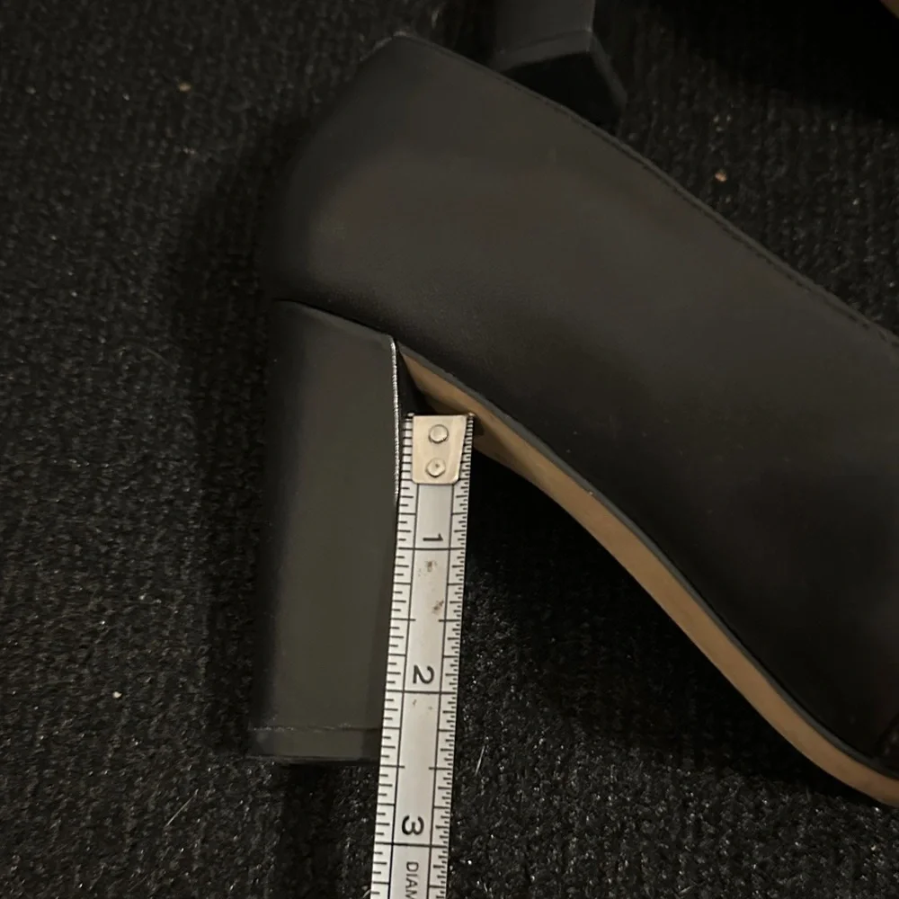 Franco Sarto Classic Black Heels - Picture 6 of 9